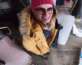 Wunderschöne Blondine beim Sex mit versteckter Kamera gefilmt