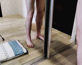 Oralsex und Sperma vor dem Spiegel