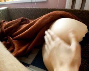 Er will etwas Sex-Action von seiner Partnerin